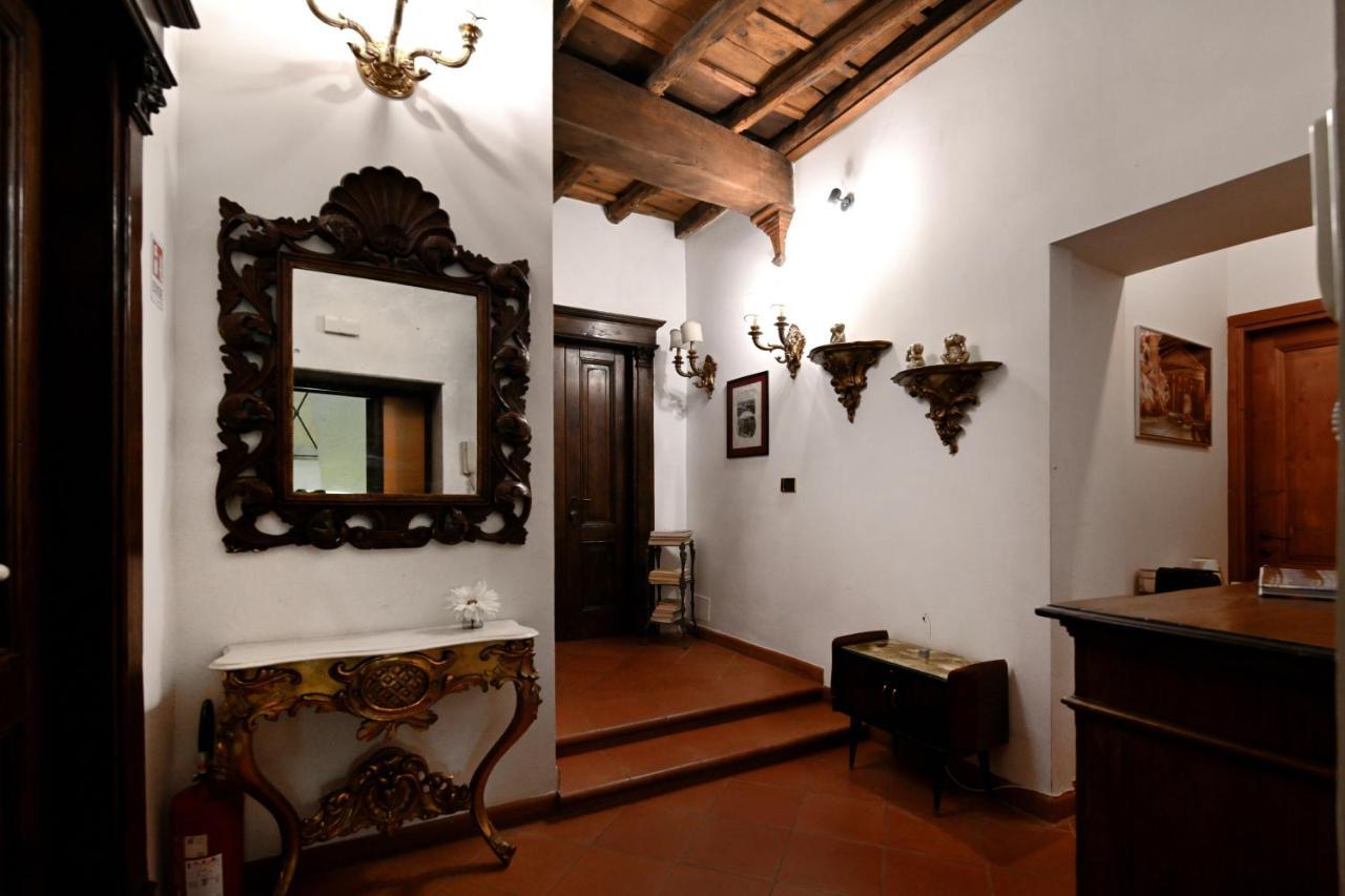 Vicolo Dell'Aquila - Residenze Romanae Exterior foto